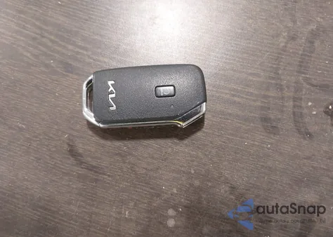 2024 Kia K5 Gt-Line z USA, uszkodzony, nr VIN 5XXG64J23RG255466